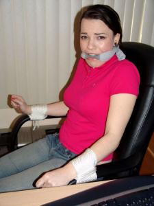 www.maidensinmayhem.com - 0044 - Dana DeArmond: Payback Is Always Bad thumbnail